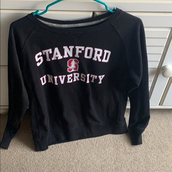 non hooded sweatshirt